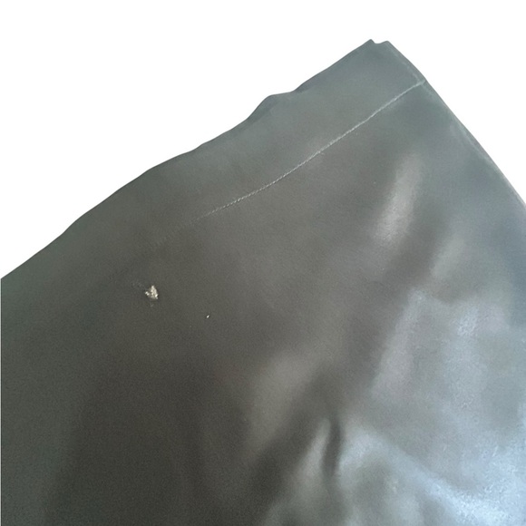 Revolve NICHOLAS Black Long Sleeve Jumpsuit 100% Silk Size 2 - Picture 5 of 7